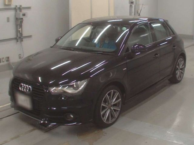 10055 AUDI A1 8XCAX 2013 г. (CAA Tokyo)