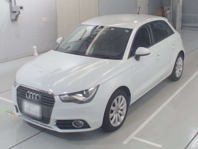 33144 AUDI A1 8XCPT 2014 г. (CAA Chubu)