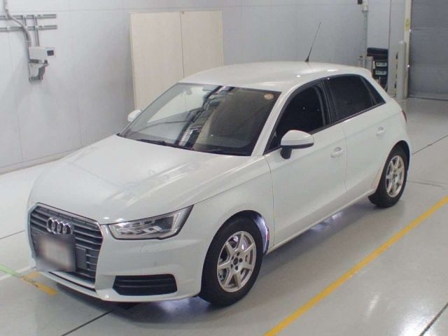 33485 AUDI A1 8XCHZ 2016 г. (CAA Chubu)