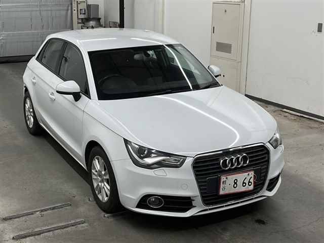 35002 AUDI A1 8XCAX 2014 г. (MIRIVE Saitama)