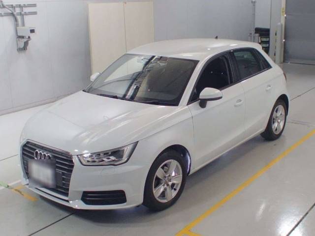 36080 AUDI A1 8XCHZ 2015 г. (CAA Chubu)