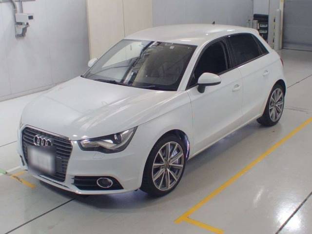 36151 AUDI A1 8XCAX 2013 г. (CAA Chubu)