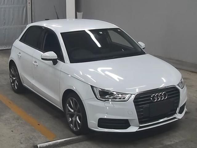 376 AUDI A1 8XCHZ 2016 г. (ZIP Tokyo)