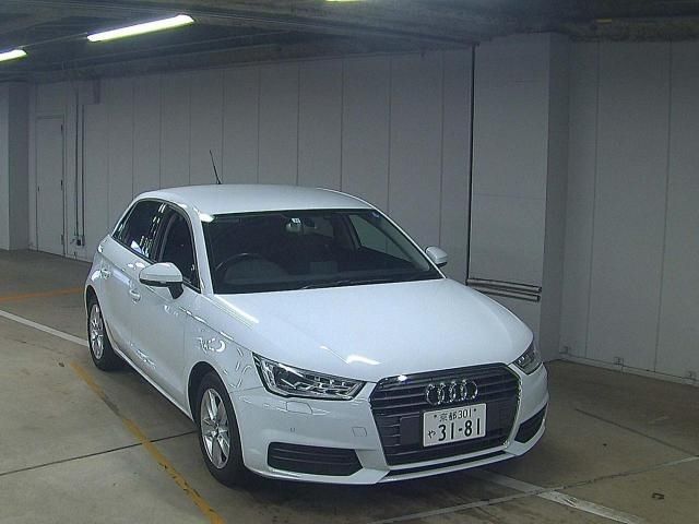 13 AUDI A1 8XCHZ 2015 г. (ZIP Osaka)