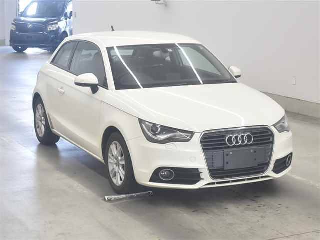 40084 AUDI A1 8XCAX 2011 г. (MIRIVE Aichi)