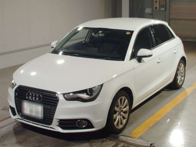 5015 AUDI A1 8XCAX 2012 г. (TAA Shikoku)