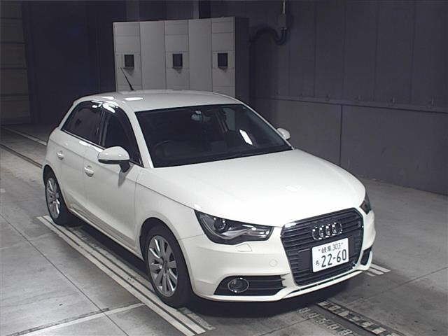 60212 AUDI A1 8XCAX 2013 г. (JU Gifu)