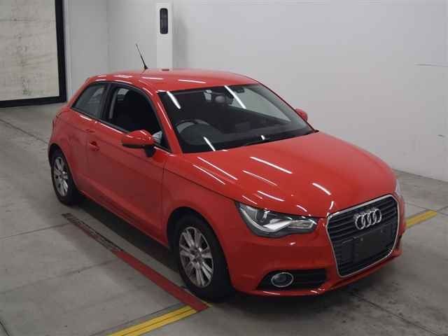 60009 AUDI A1 8XCAX 2011 г. (MIRIVE Osaka)