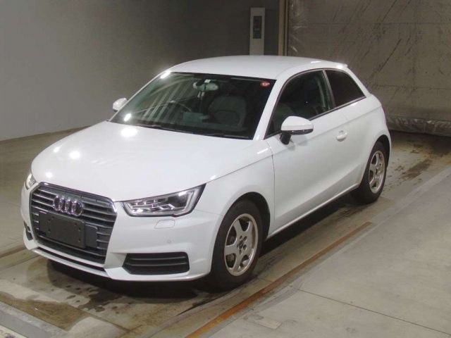 32035 AUDI A1 2018 г. (TAA Kinki)