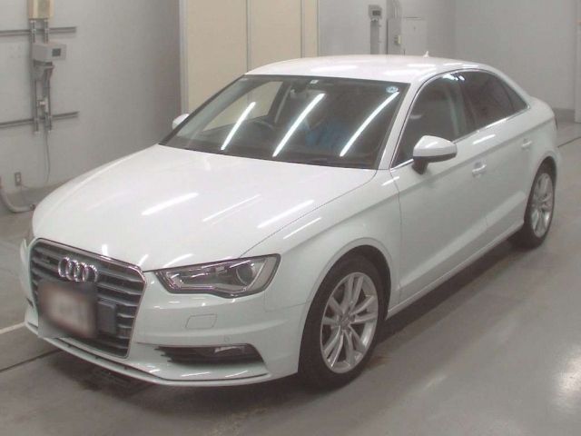 10016 AUDI A3 8VCJSL 2016 г. (CAA Tokyo)