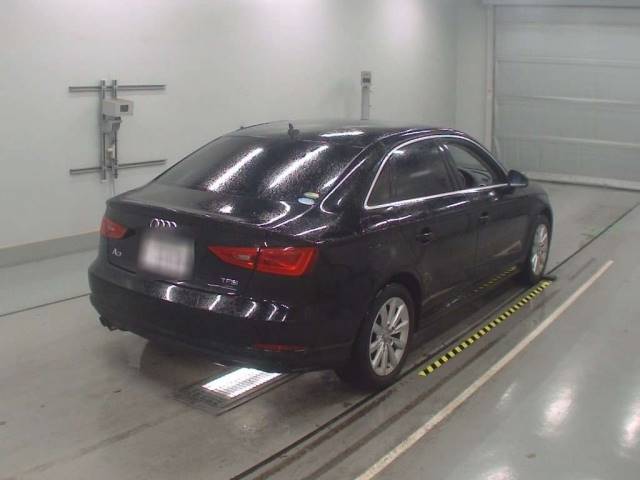 10124 AUDI A3 8VCXSL 2016 г. (CAA Tokyo)