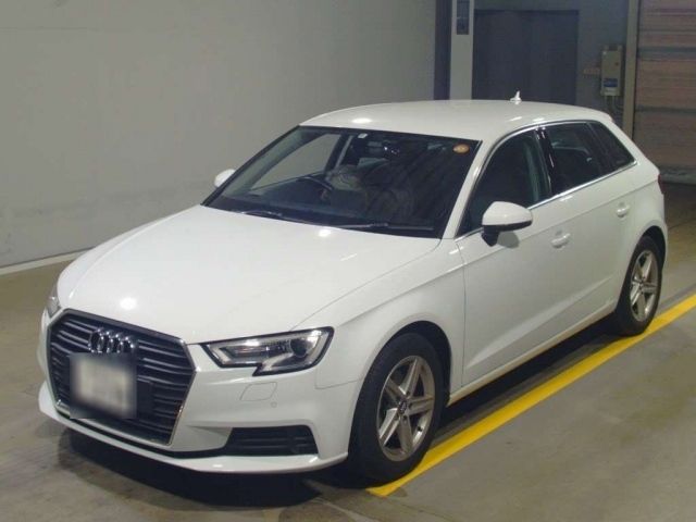 5001 AUDI A3 8VCXS 2017 г. (TAA Yokohama)