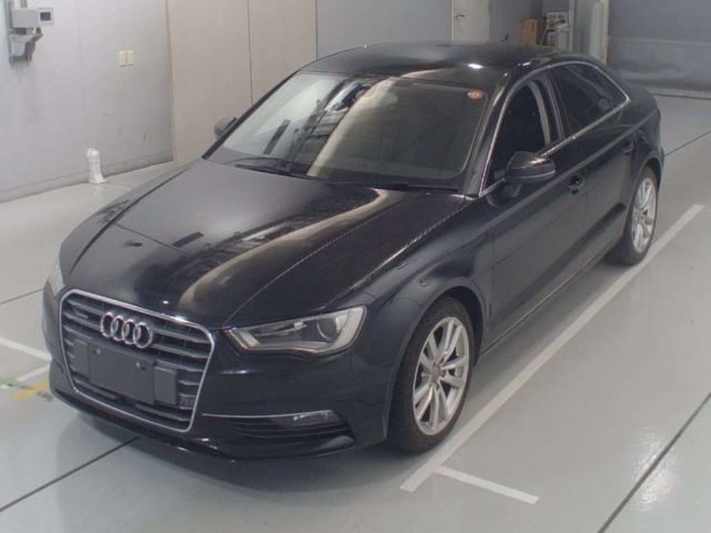 20345 AUDI A3 8VCJSL 2014 г. (CAA Chubu)