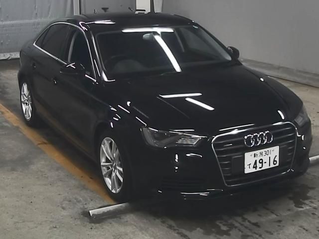 378 AUDI A3 8VCJSL 2014 г. (ZIP Tokyo)