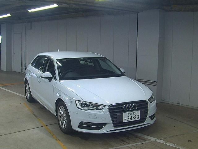 590 AUDI A3 8VCXS 2015 г. (ZIP Osaka)