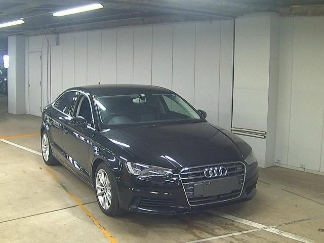 201 AUDI A3 8VCJSL 2014 г. (ZIP Osaka)