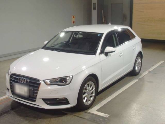 5013 AUDI A3 8VCXS 2015 г. (TAA Hiroshima)