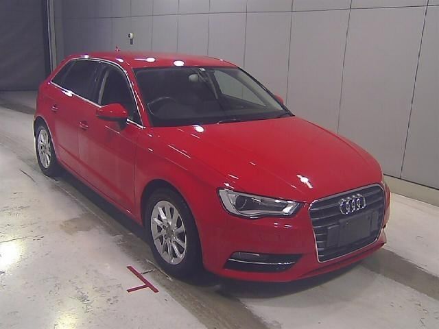 55170 AUDI A3 8VCXS 2014 г. (Honda Nagoya)