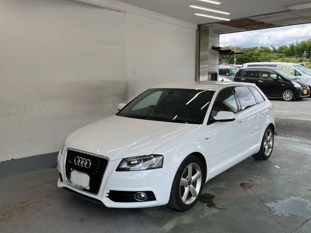 7047 AUDI A3 8PCAX 2012 г. (KCAA Kyoto)