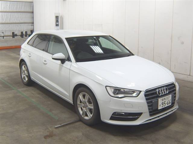 7055 AUDI A3 8VCXS 2015 г. (JU Gunma)