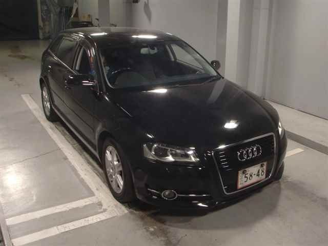 8438 AUDI A3 8PCAX 2013 г. (JU Tokyo)