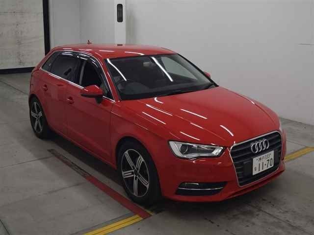 30303 AUDI A3 8VCXS 2016 г. (MIRIVE Osaka)