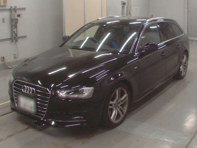 10035 AUDI A4 2015 г. (CAA Tokyo)