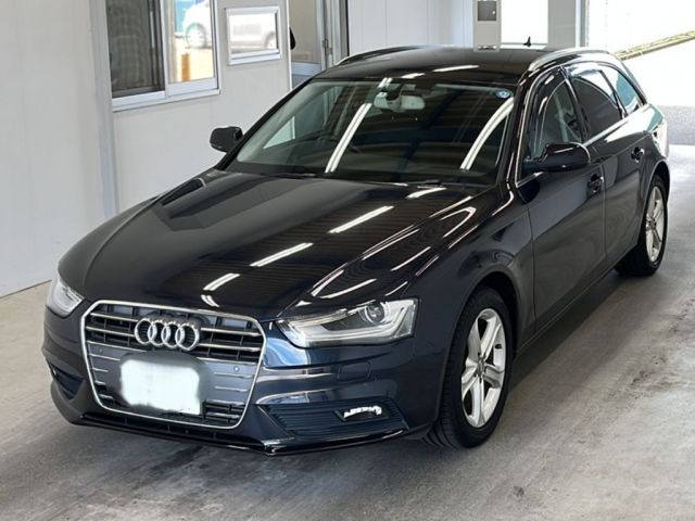 3418 AUDI A4 8KCDN 2013 г. (KCAA Minami Kyushu)