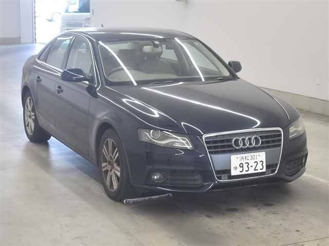 40103 AUDI A4 8KCDH 2011 г. (MIRIVE Aichi)