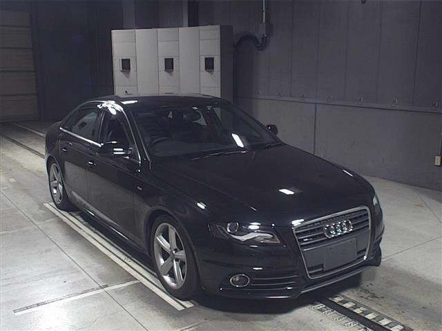 60369 AUDI A4 8KCDNF 2010 г. (JU Gifu)