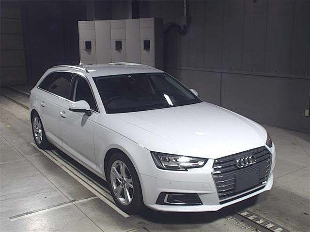 8099 AUDI A4 8WCVK 2016 г. (JU Gifu)