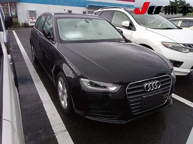 2019 AUDI A4 8KCDN 2014 г. (JU Kumamoto)