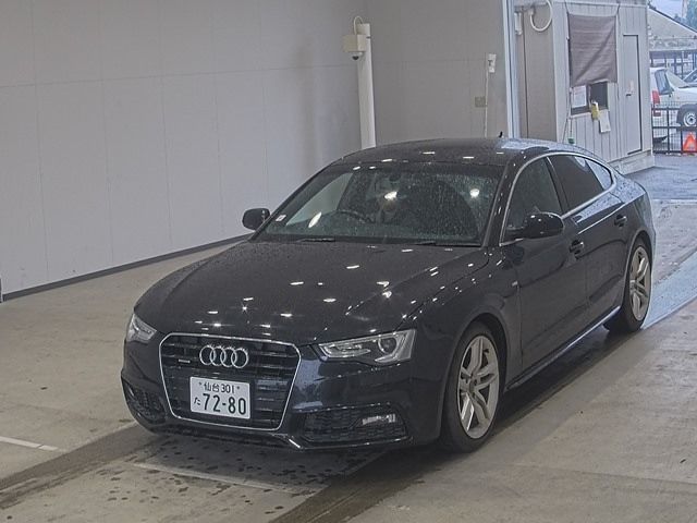 20360 AUDI A5 8TCDNL 2012 г. (ARAI Oyama VT)