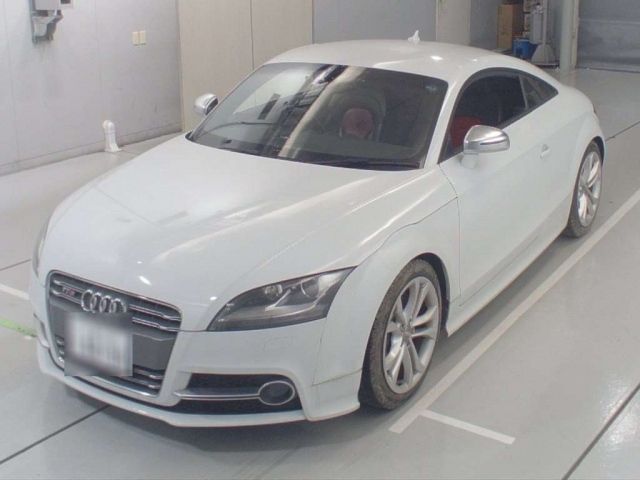 20119 AUDI TT 8JCDLF 2013 г. (CAA Chubu)