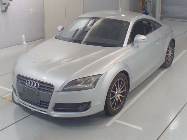 90009 AUDI TT 8JCCZF 2010 г. (CAA Chubu)