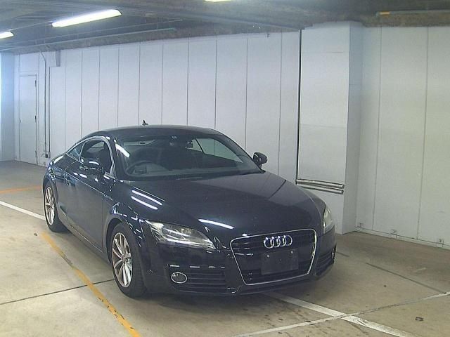 571 AUDI TT 8JCDA 2014 г. (ZIP Osaka)