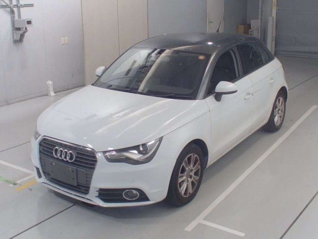 10189 Audi A1 8XCAX 2012 г. (CAA Chubu)