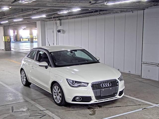 25 Audi A1 8XCAX 2011 г. (ZIP Osaka)