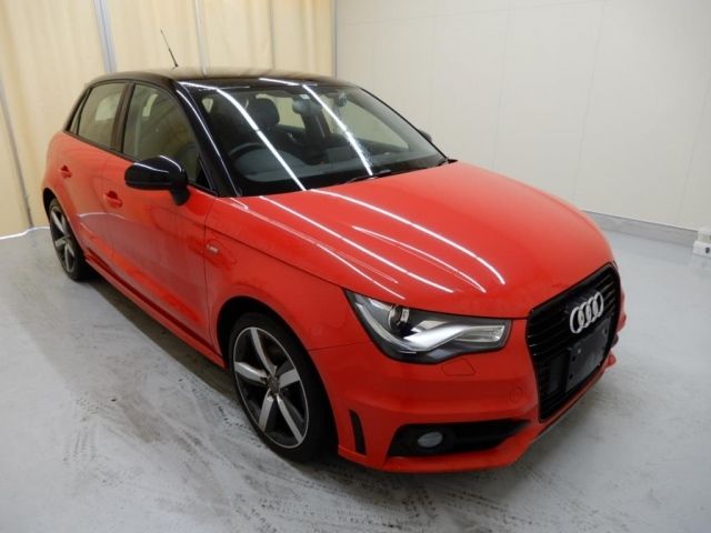 28033 Audi A1 8XCAX 2014 г. (Honda Tokyo)