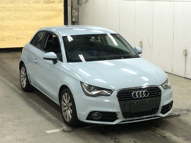 3004 Audi A1 8XCAX 2011 г. (IAA Osaka)