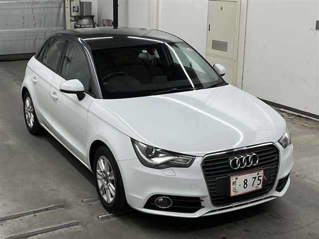 35062 Audi A1 8XCAX 2012 г. (MIRIVE Saitama)