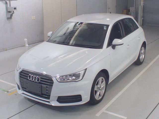 36145 Audi A1 8XCHZ 2015 г. (CAA Chubu)