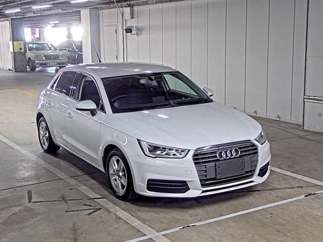 398 Audi A1 8XCHZ 2018 г. (ZIP Osaka)