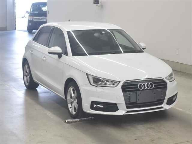 40041 Audi A1 8XCHZ 2016 г. (MIRIVE Aichi)