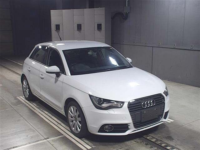 70170 Audi A1 8XCAX 2012 г. (JU Gifu)