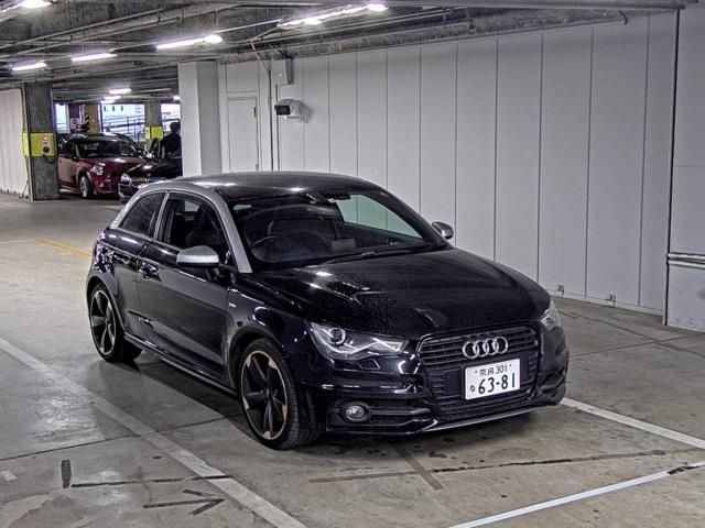 843 Audi A1 8XCTH 2013 г. (ZIP Osaka)