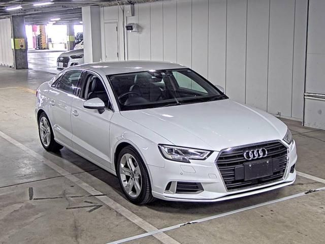 149 Audi A3 8VCXSL 2018 г. (ZIP Osaka)