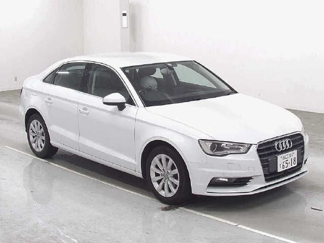 2107 Audi A3 8VCXSL 2015 г. (JU Hiroshima)