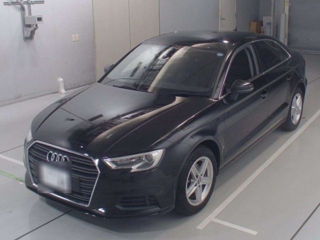 30540 Audi A3 8VCXSL 2017 г. (CAA Chubu)