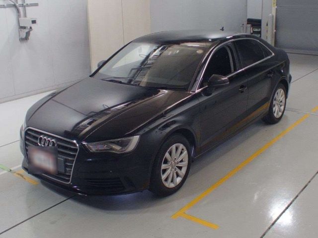 30632 Audi A3 8VCXSL 2016 г. (CAA Chubu)